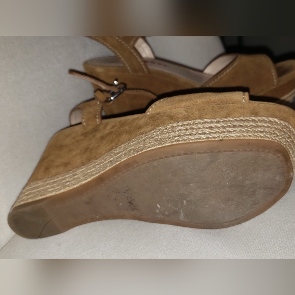 Prada suede wedges - Picture 2 of 3